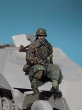 Waffen SS Sd.Kfz. 251 személyzet  (2.vh.) #5 - 1.